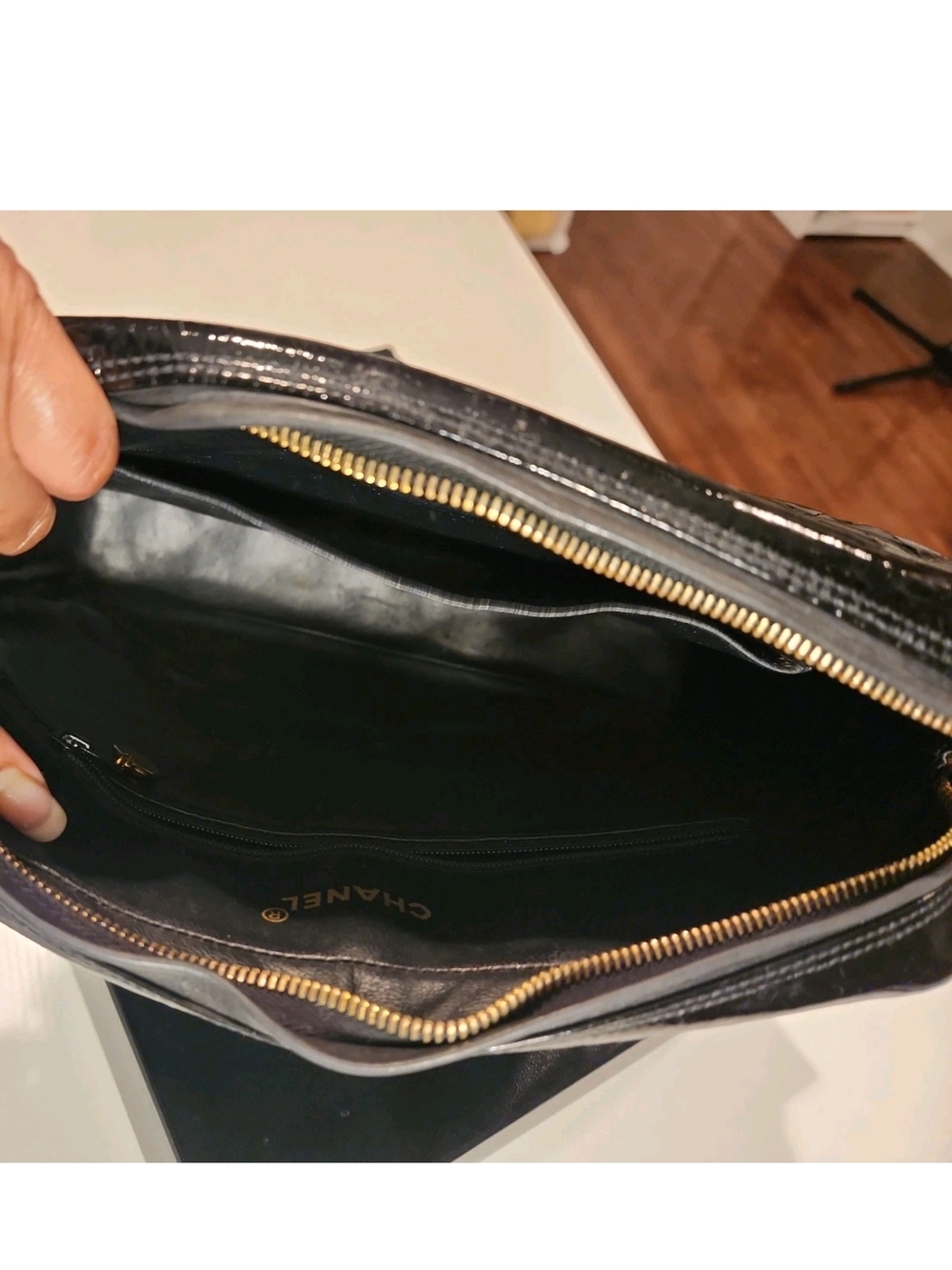 Authentic Vintage Chanel Black Quilted Patent Leather Bag - Picture 9 of 16